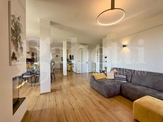 Appartamento in Vendita a Bruino, 265'000&euro;, 170 m², con Box