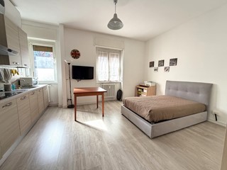 Monolocale in Vendita a Corsico, 108'000&euro;, 40 m², arredato