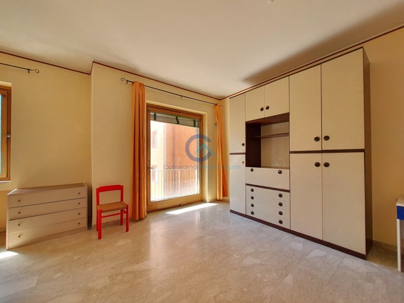 Quadrilocale in Affitto a Catanzaro, zona Stadio, 620&euro;, 190 m²