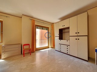 Quadrilocale in Affitto a Catanzaro, zona Stadio, 620&euro;, 190 m²