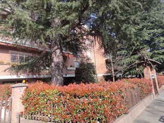 Quadrilocale in Vendita a Torino, 225'000&euro;, 125 m², con Box