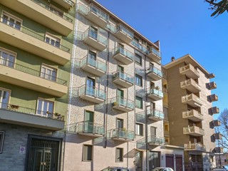 Quadrilocale in Vendita a Torino, 269'000&euro;, 100 m²