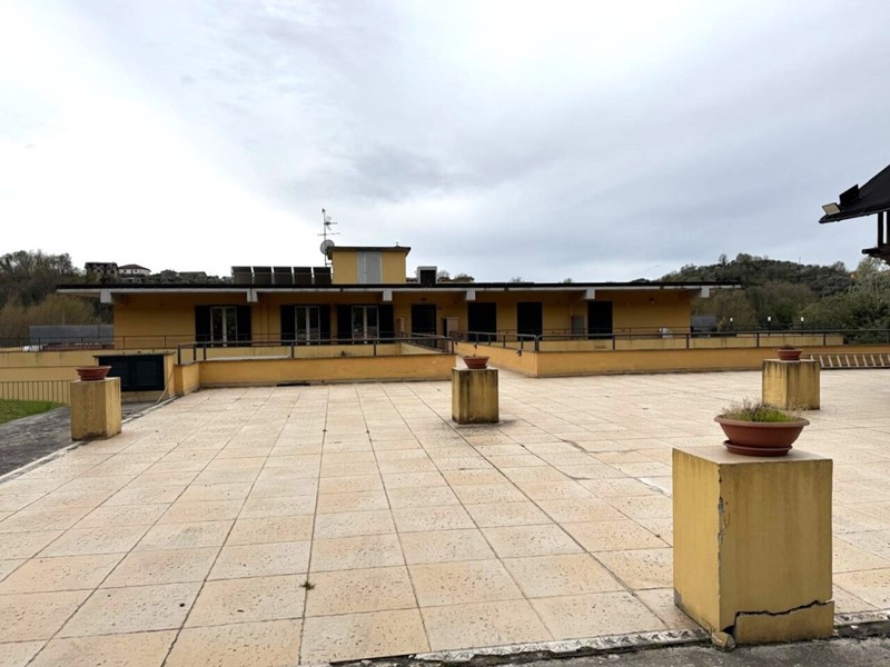 Appartamento in Vendita a Veroli, zona Castelmassimo, 82'000&euro;, 60 m²