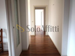 Trilocale in Affitto a Lecco, zona Maggianico, 740&euro;, 92 m², con Box