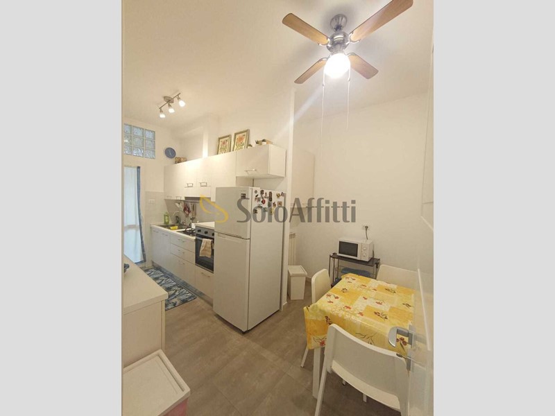 Bilocale in Affitto a Roma, zona Finocchio-Torre Gaia-Grotte Celoni-Torre Angela, 900&euro;, 85 m²