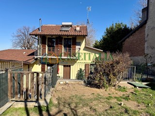 Trilocale in Vendita a Rivoli, 175'000&euro;, 93 m², arredato