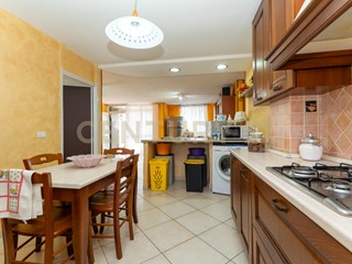 Appartamento in Vendita a Augusta, 90'000&euro;, 118 m²