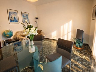 Trilocale in Vendita a Rapallo, 195'000&euro;, 86 m², arredato