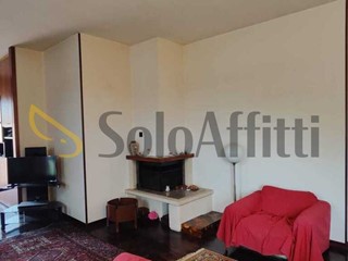 Quadrilocale in Affitto a Pavia, zona Sora, 1'200&euro;, 110 m², arredato, con Box