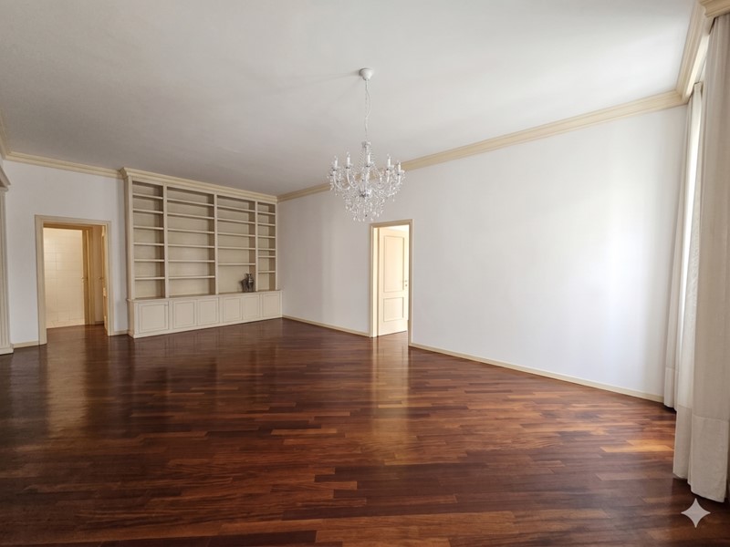 Quadrilocale in Vendita a Brescia, zona CENTRO CITTA', 418'000&euro;, 175 m²