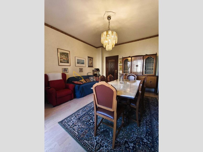 Trilocale in Affitto a Torino, zona Mirafiori, 635&euro;, 80 m², arredato