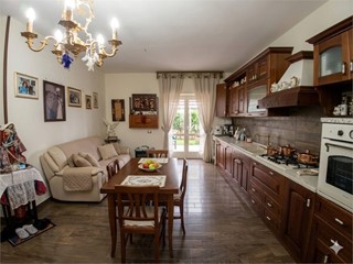 Trilocale in Vendita a Casalnuovo di Napoli, 110'000&euro;, 70 m²