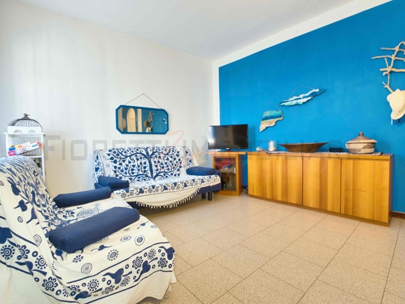 Bilocale in Vendita a Piombino, zona Riotorto, 155'000&euro;, 53 m², arredato, con Box