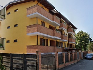 Quadrilocale in Vendita a Vermezzo con Zelo, 122'000&euro;, 80 m², con Box