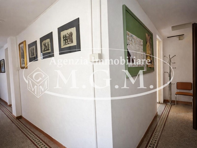 Appartamento in Vendita a Pontedera, 125'000&euro;, 102 m²