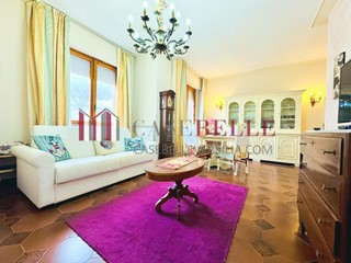 Trilocale in Affitto a Camaiore, zona Lido di Camaiore, 3'200&euro;, 80 m², arredato