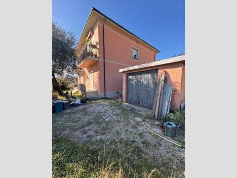 Appartamento in Vendita a Pisa, 299'000&euro;, 120 m²