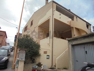 Trilocale in Vendita a La Maddalena, 180'000&euro;, 75 m²
