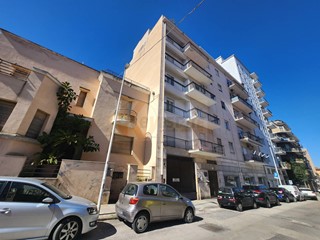Appartamento in Vendita a Sassari, 165'000&euro;, 139 m²