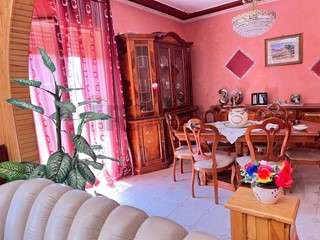 Quadrilocale in Vendita a Misterbianco, 130'000&euro;, 125 m²