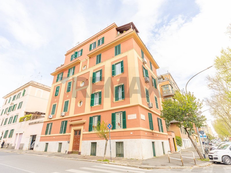 Bilocale in Vendita a Roma, 255'000&euro;, 43 m²