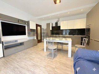 Appartamento in Vendita a Porte di Rendena, 215'000&euro;, 98 m²