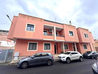 Trilocale in Vendita a Galatina, 120'000&euro;, 100 m²