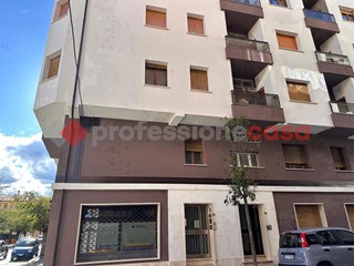 Appartamento in Vendita a Avezzano, 159'000&euro;, 130 m², arredato