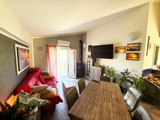 Quadrilocale in Vendita a Civita Castellana, 550&euro;, 70 m², arredato