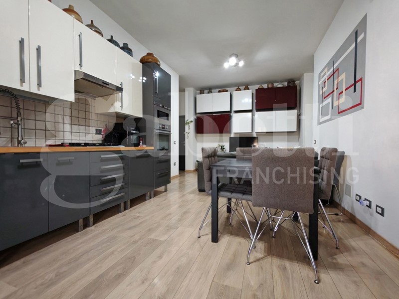 Trilocale in Vendita a Signa, 219'000&euro;, 89 m²