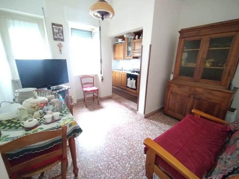Appartamento in Vendita a Tagliacozzo, 110'000&euro;, 130 m²