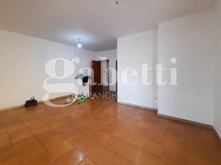 Appartamento in Affitto a Giugliano in Campania, 700&euro;, 106 m²