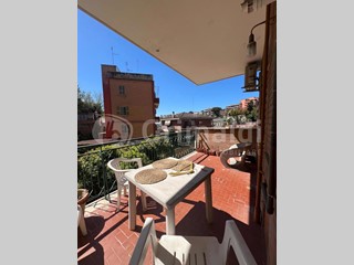 Trilocale in Affitto a Roma, 450&euro;, 90 m², arredato