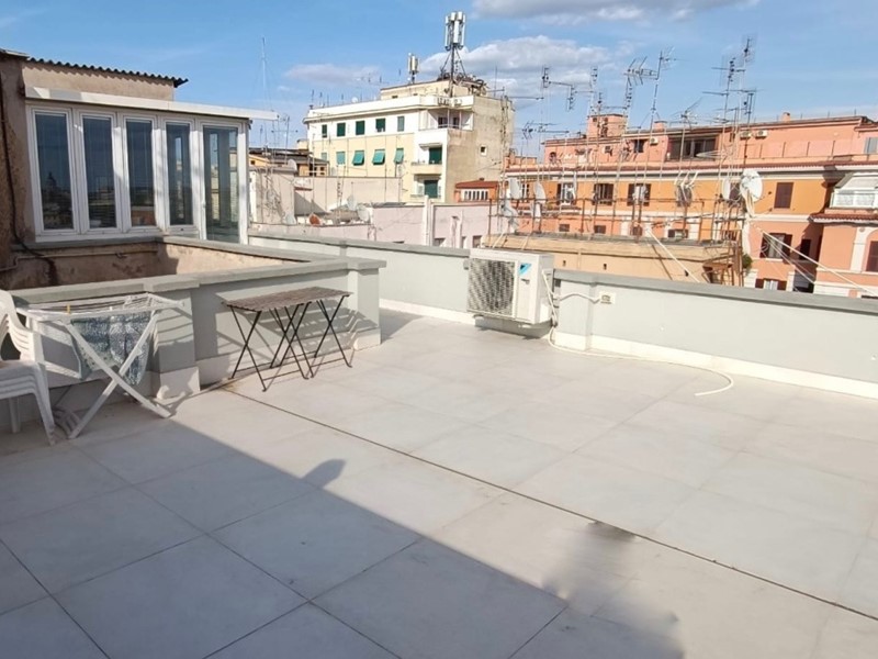 Bilocale in Vendita a Roma, zona San Giovanni, 438'000&euro;, 55 m²