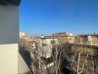 Trilocale in Affitto a Rimini, 1'500&euro;, 75 m², arredato, con Box