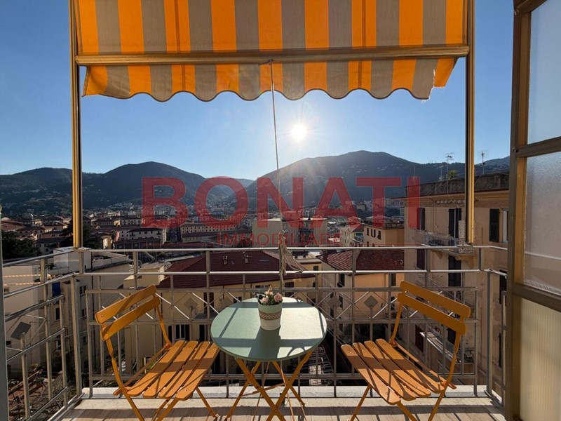 Quadrilocale in Vendita a La Spezia, zona Periferia Nord Ovest, 160'000&euro;, 87 m², arredato