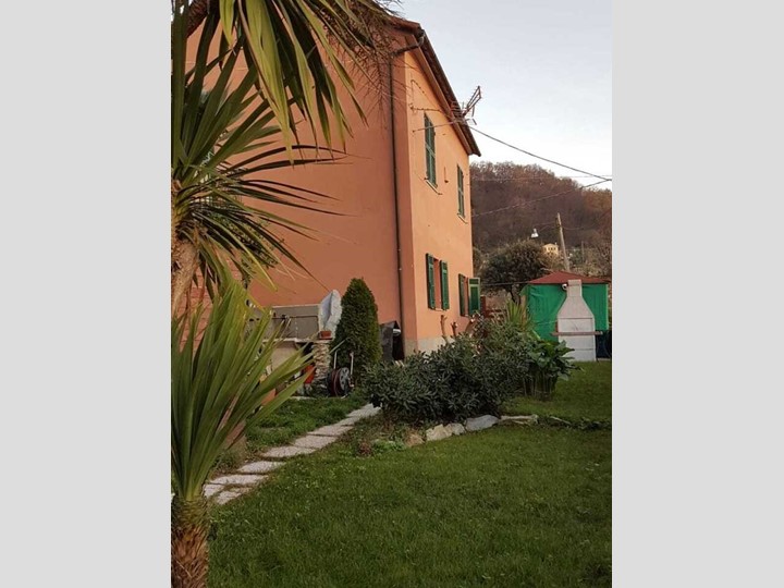 Appartamento in Vendita a Genova, zona Apparizione, 245'000&euro;, 70 m²