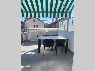 Appartamento in Affitto a Sestri Levante, 90 m², arredato, con Box