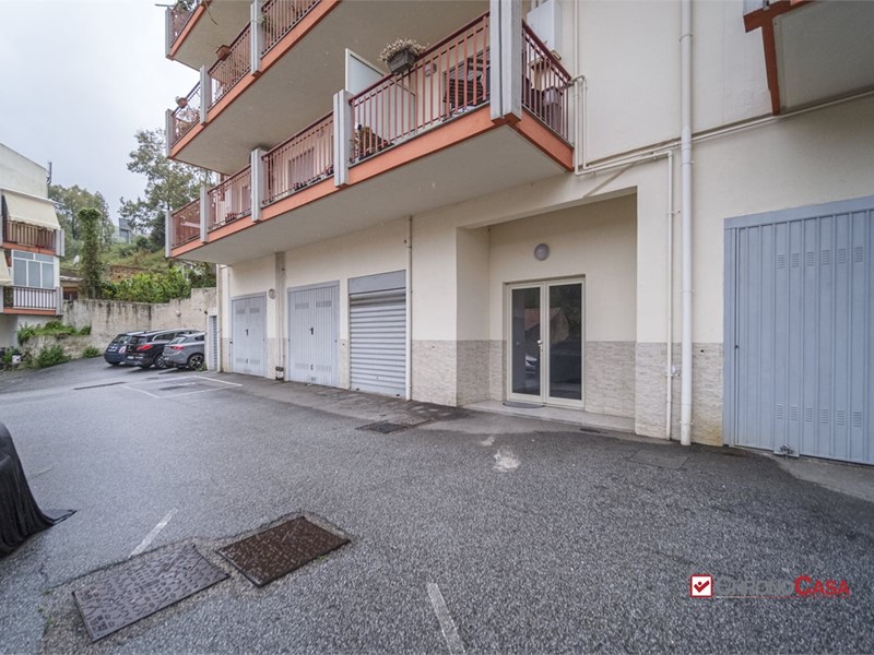 Trilocale in Vendita a Messina, 125'000&euro;, 70 m²