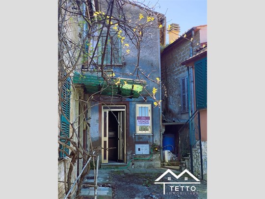 Trilocale in Vendita a Forano, 35'000&euro;, 70 m²