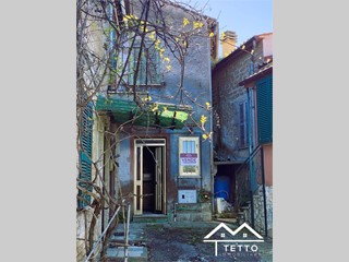 Trilocale in Vendita a Forano, 35'000&euro;, 70 m²