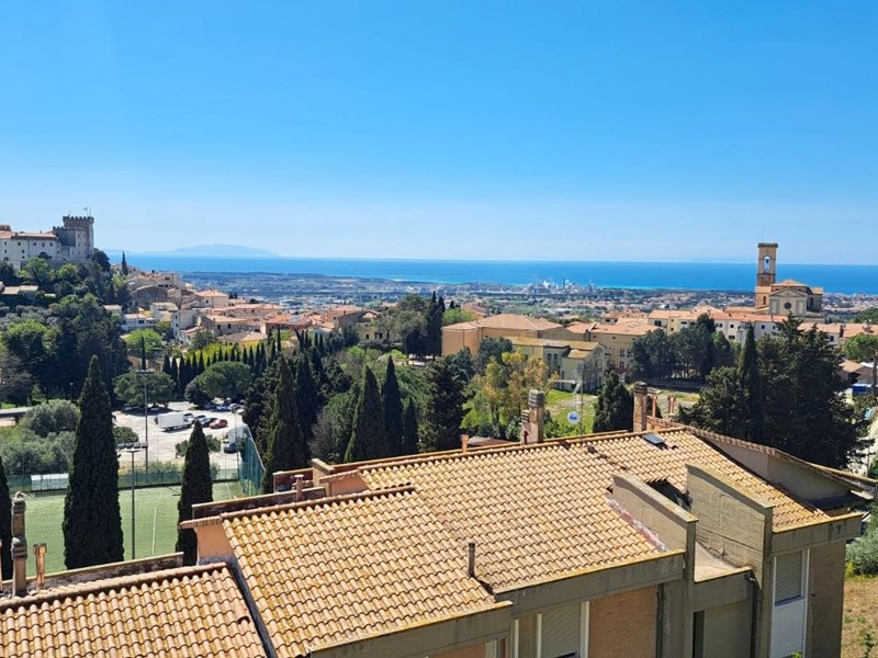 Quadrilocale in Vendita a Rosignano Marittimo, 160'000&euro;, 95 m²