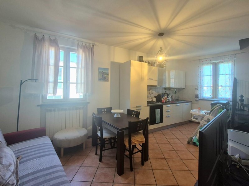Trilocale in Vendita a Capannori, zona Lunata, 179'000&euro;, 75 m²