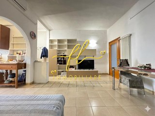 Quadrilocale in Vendita a Livorno, 110'000&euro;, 78 m², arredato