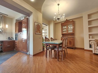 Appartamento in Affitto a Empoli, 900&euro;, 96 m², arredato