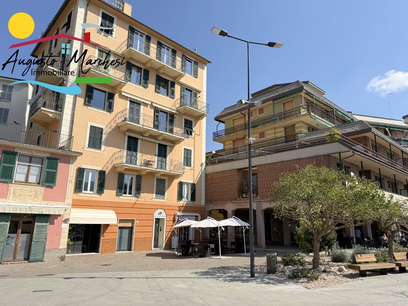 Appartamento in Affitto a Recco, 700&euro;, 45 m²