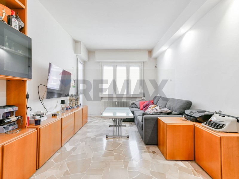 Bilocale in Affitto a Milano, 1'100&euro;, 66 m²