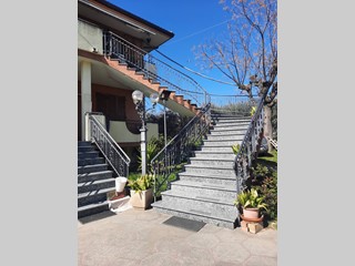 Appartamento in Vendita a Moresco, 185'000&euro;, 165 m²