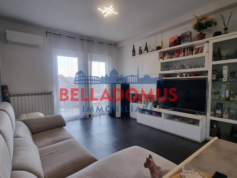 Quadrilocale in Vendita a Pomezia, 247'000&euro;, 124 m²