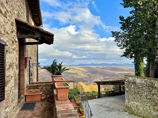 Quadrilocale in Vendita a Radda in Chianti, 130'000&euro;, 88 m²